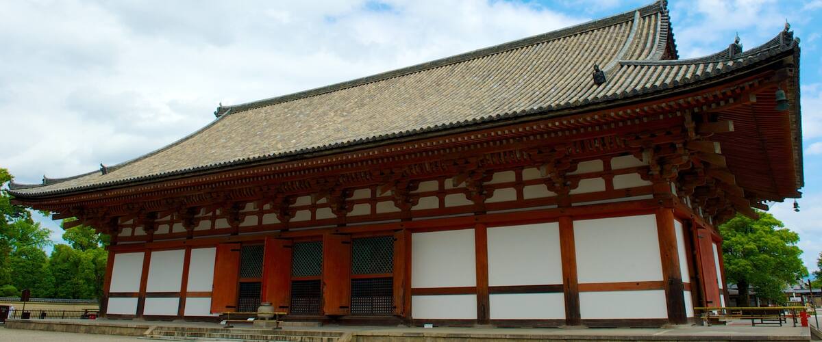 ๋์ง ์ ํน์ง ๋ฌธํ์ ์ฐ ๊ฑด์ถ, ์ข
๊ต์ ์ธก๋ฉด ๊ณผ ์ฌ์ ๋๋ ์๋ฐฐ์ง