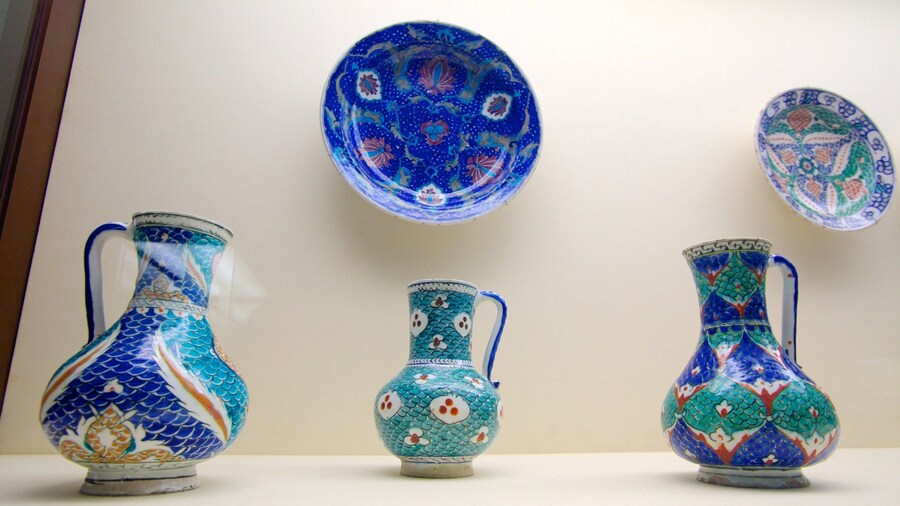 Gulbenkian-museet som inkluderer innendørs og kunst