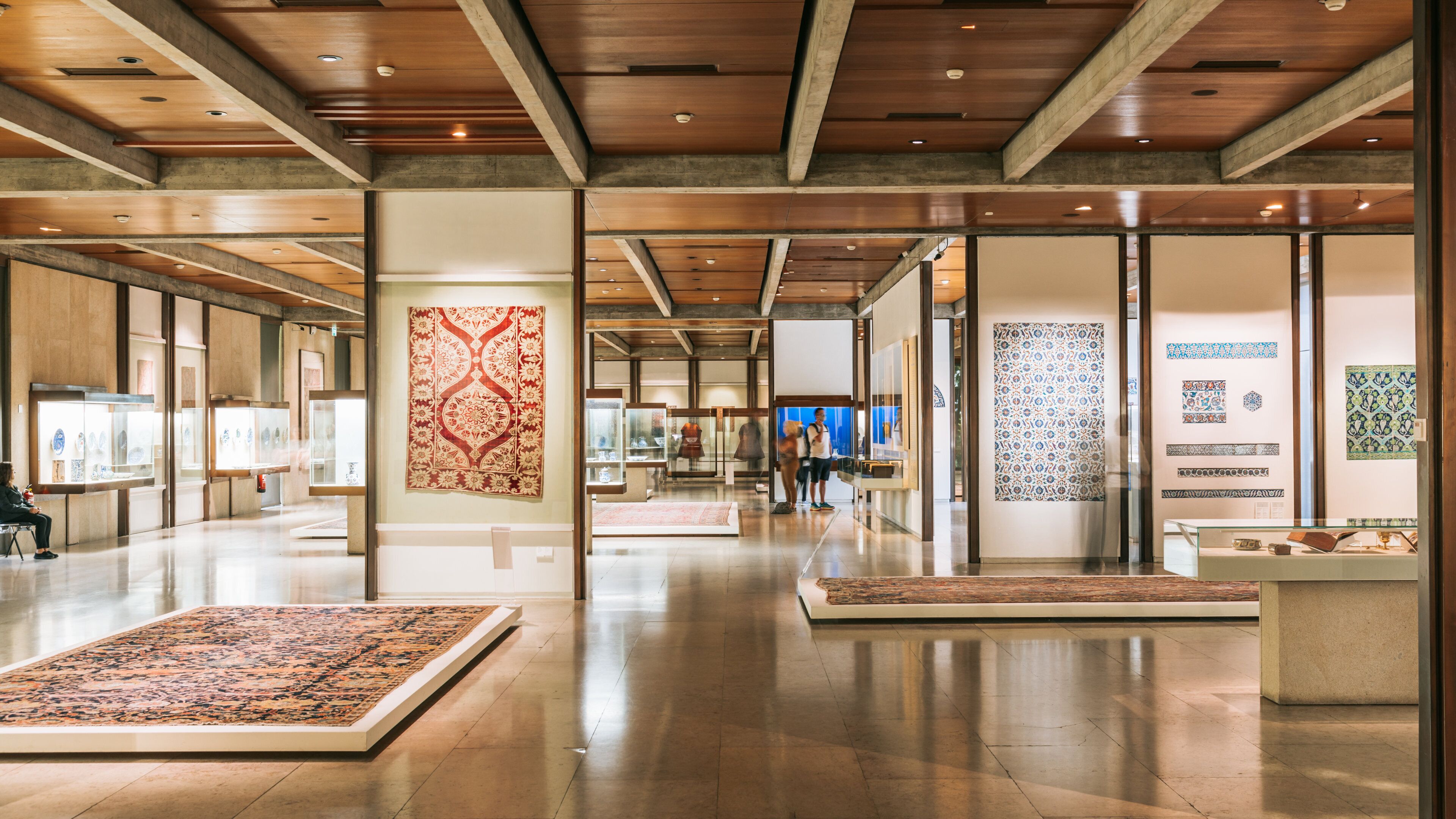 Gulbenkian Museum which includes interior views and art