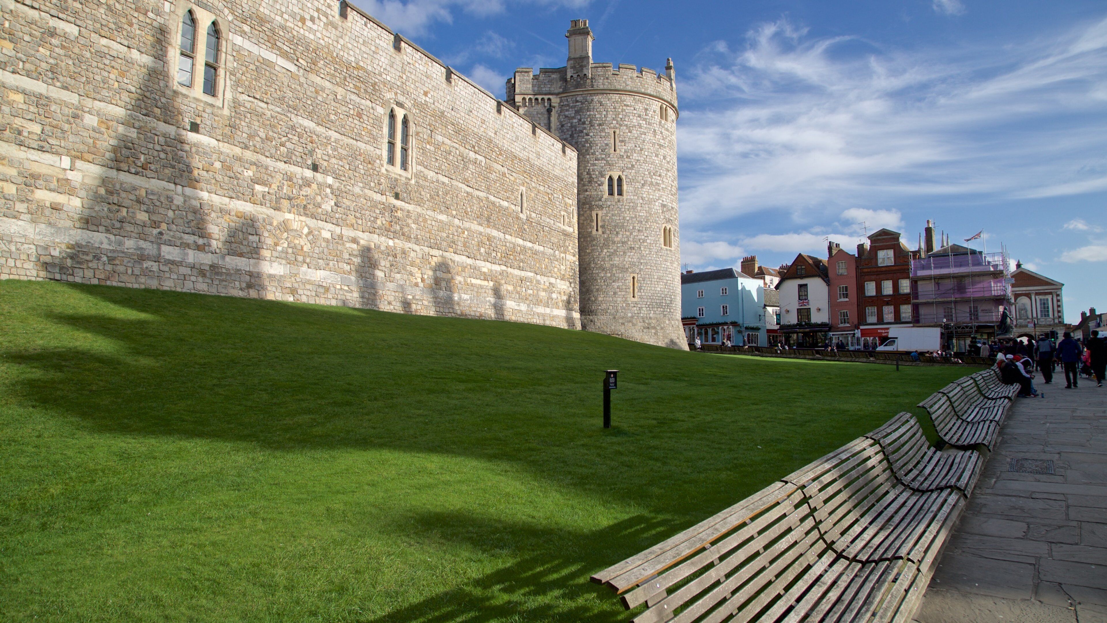 Windsor Castle showing chateau or palace and heritage architecture