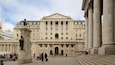 Bank of England museum som viser historisk arkitektur og statue eller skulptur