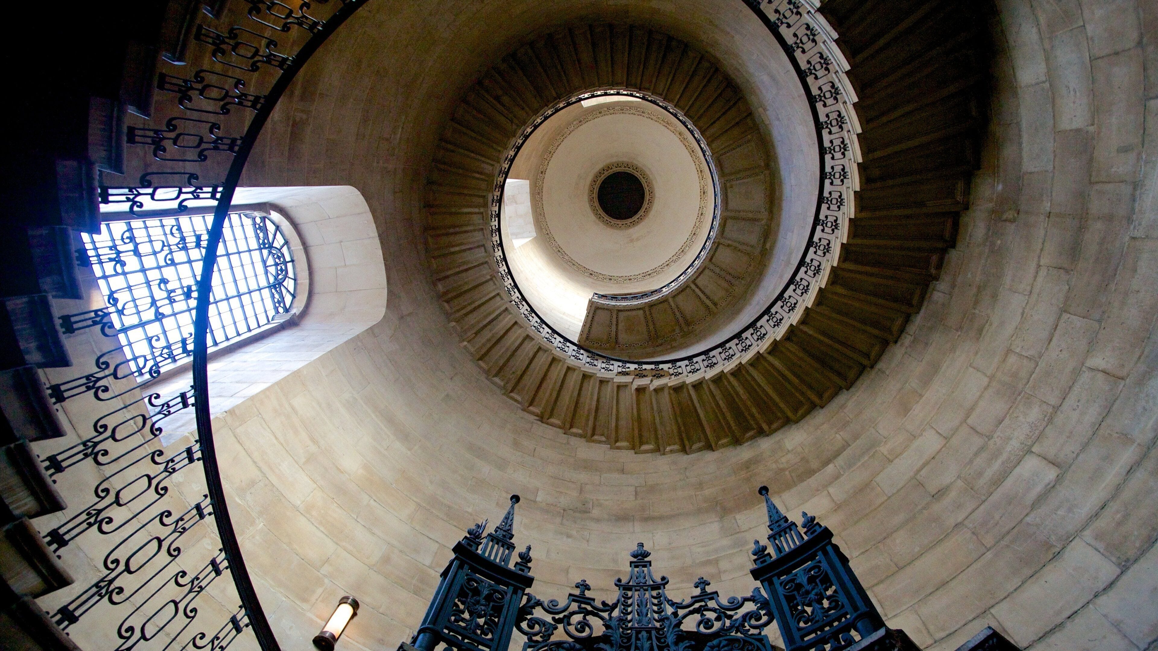 St. Paul\'s Cathedral showing heritage elements, heritage architecture and a church or cathedral