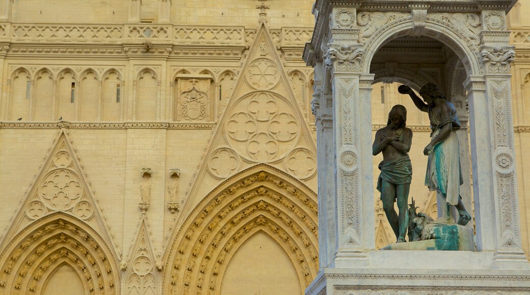 St. Jean Cathedral showing religious elements and a church or cathedral