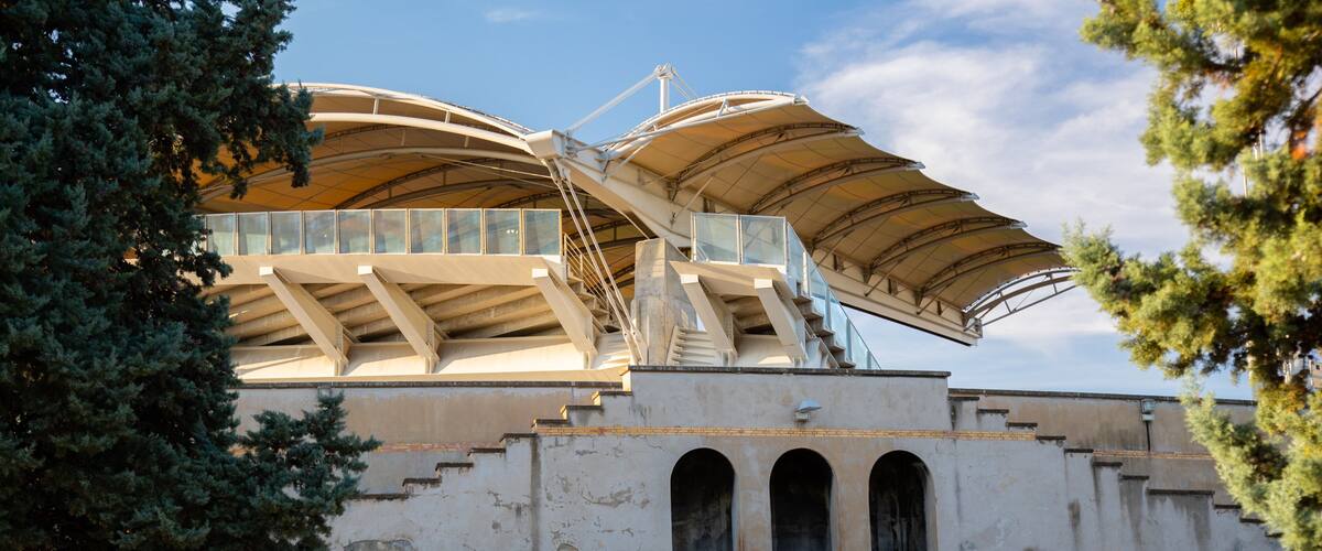 Matmut Stadium showing modern architecture