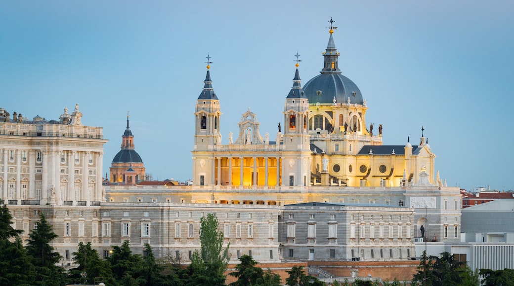 Almudena Cathedral showing heritage architecture, a church or cathedral and landscape views