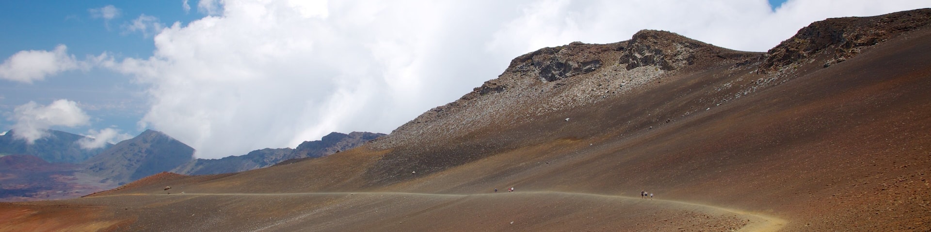 Haleakala Crater which includes desert views, a gorge or canyon and tranquil scenes