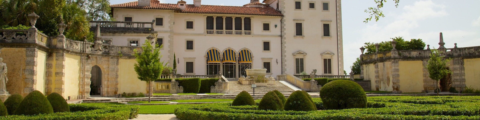 Vizcaya Museum and Gardens caracterizando um parque