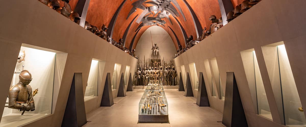 Museo Poldi Pezzoli featuring interior views and heritage elements