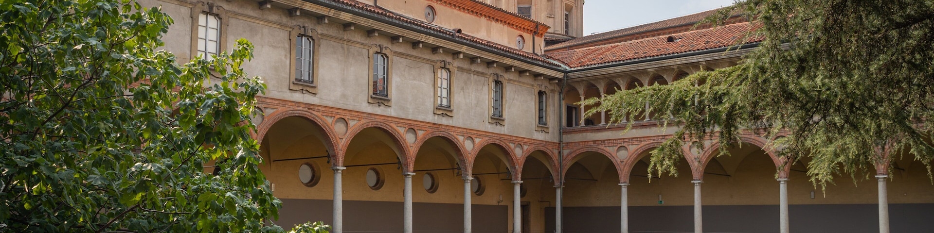 Leonardo da Vinci Museum of Science and Technology showing a park