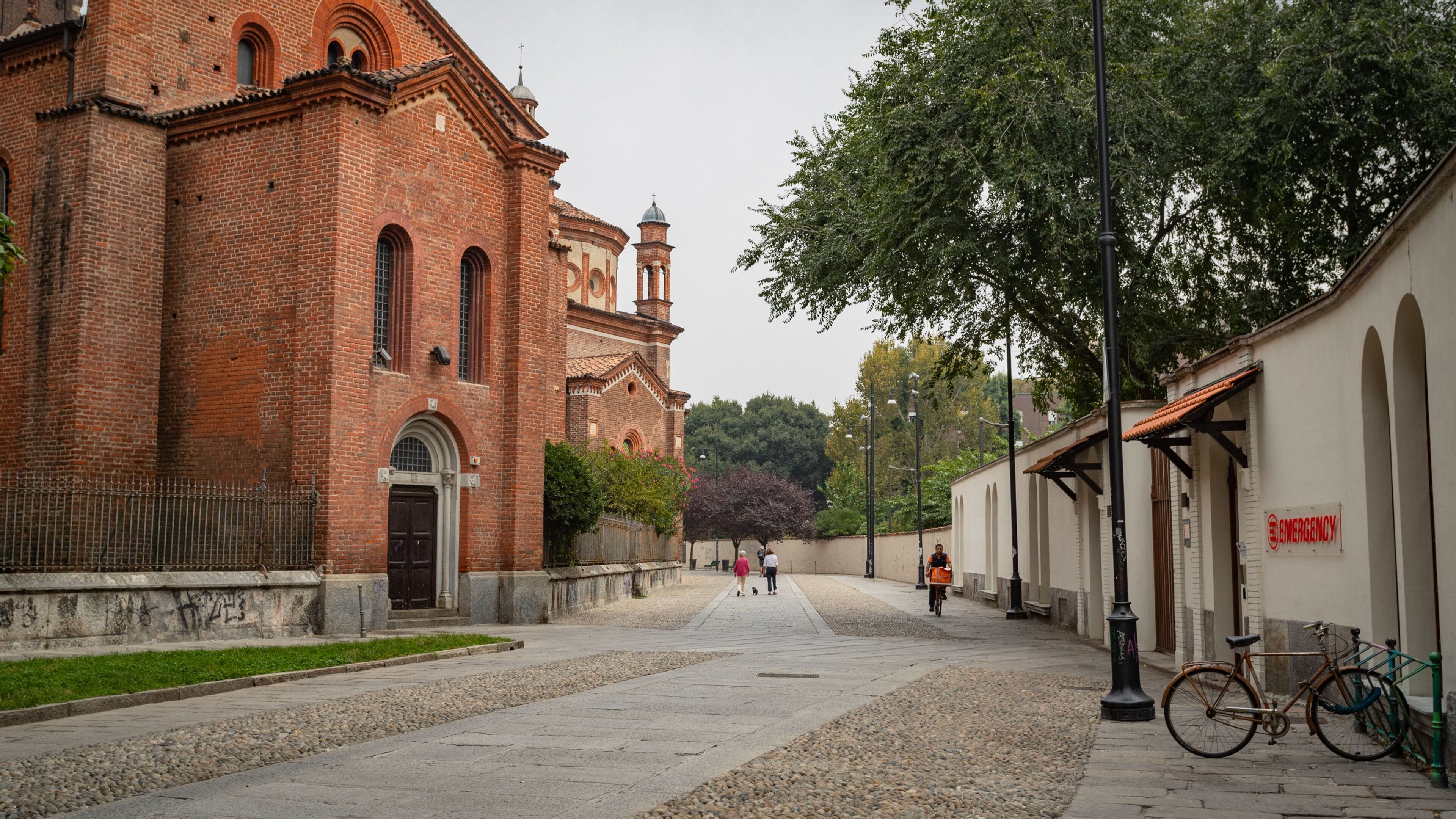 Basilica di Sant\'Eustorgio which includes heritage architecture and a church or cathedral