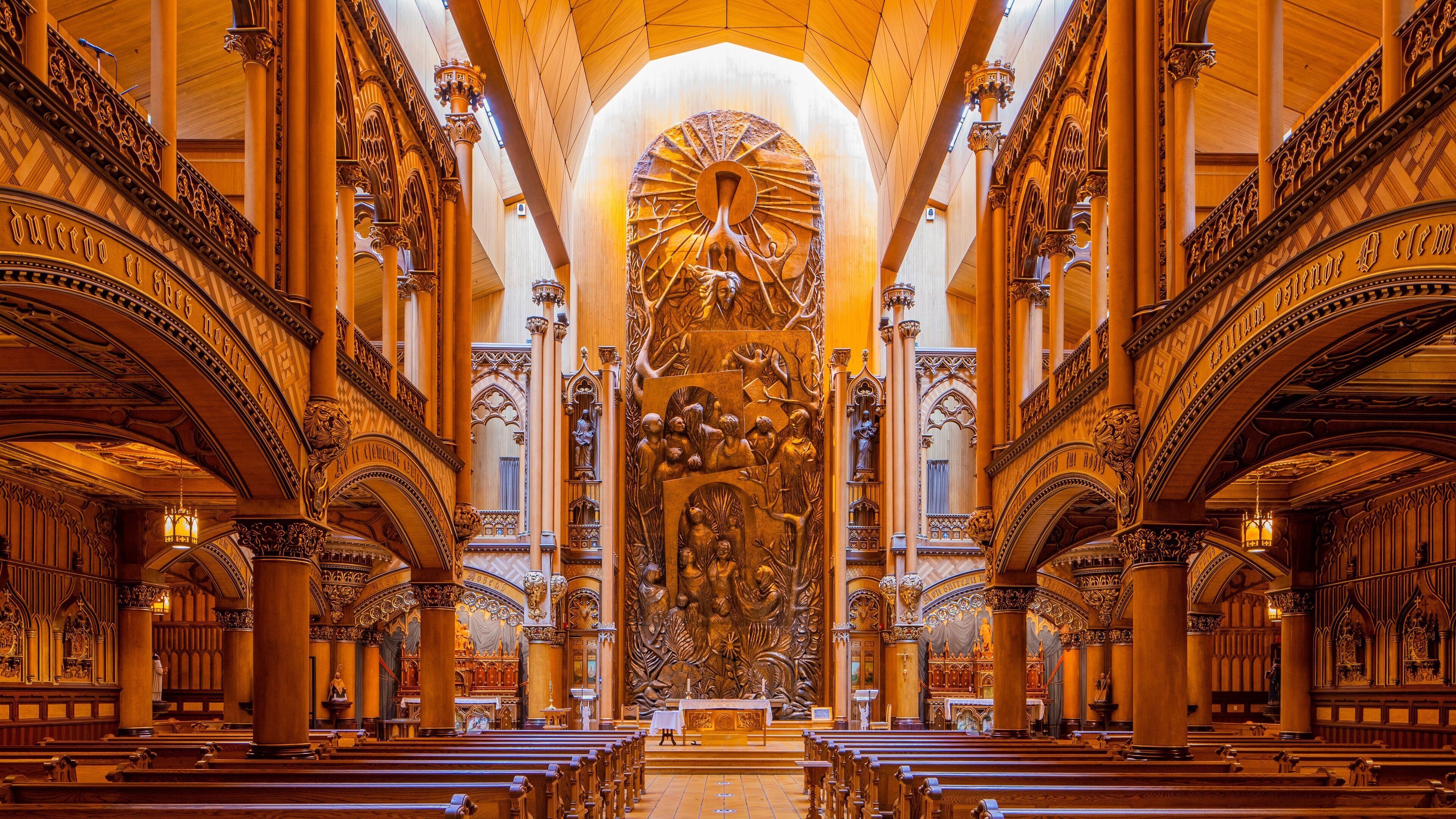 Visite Basílica de Notre Dame em Old Montreal | Expedia.com.br