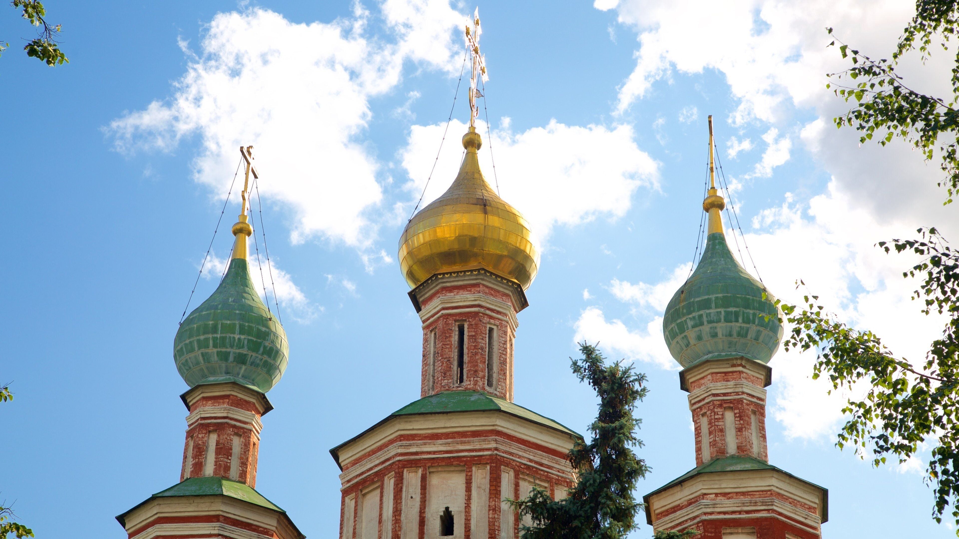 Convento e Cemitério Novodevichy que inclui arquitetura de patrimônio