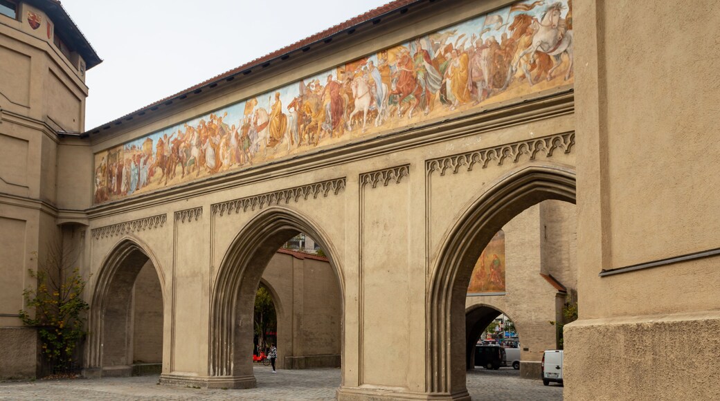 Isar Tor showing heritage elements and outdoor art