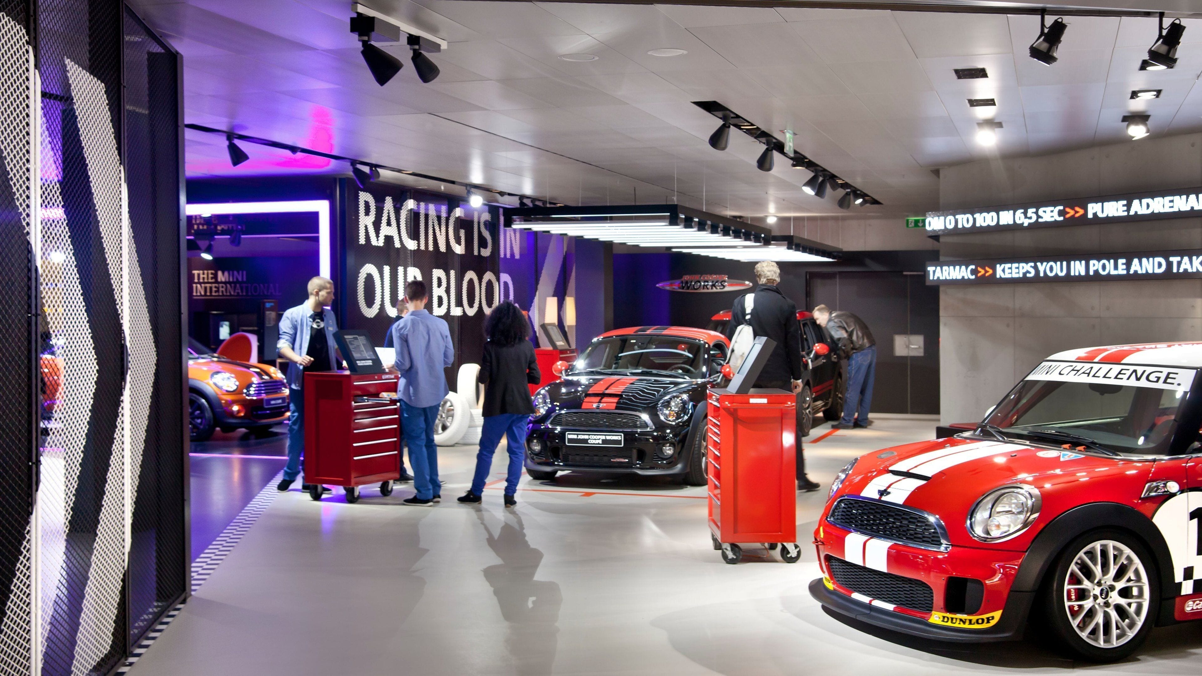 寶馬世界 呈现出 內部景觀