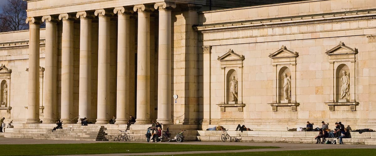 Glyptothek showing heritage architecture