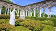 Versailles Gardens showing a park, heritage architecture and art