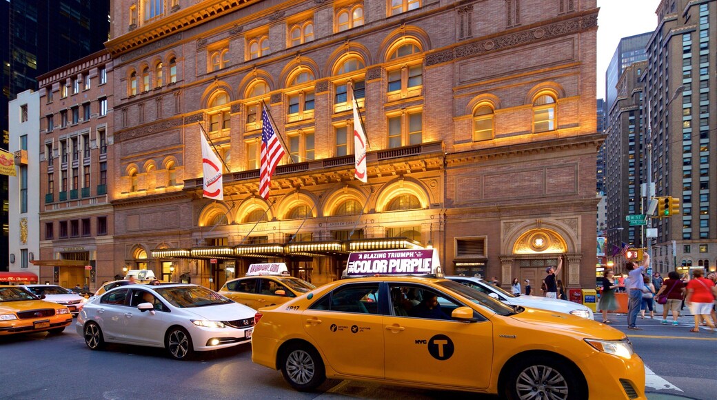 Carnegie Hall presenterar historiska element och en stad