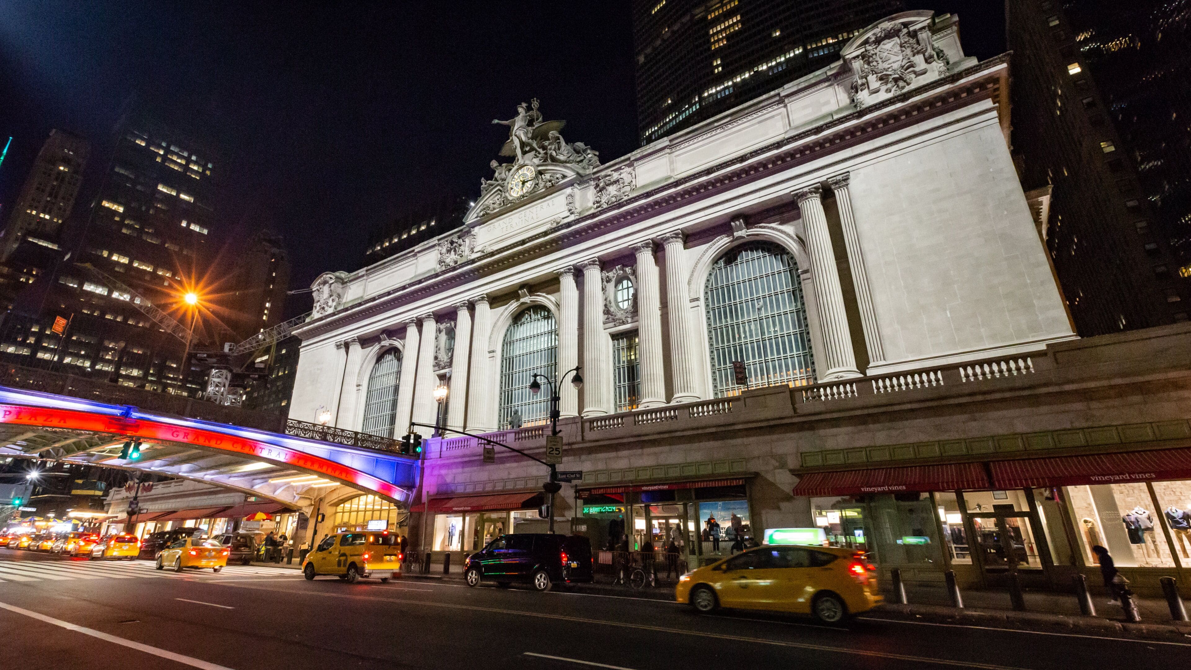 Grand Central Terminal which includes street scenes, night scenes and a city