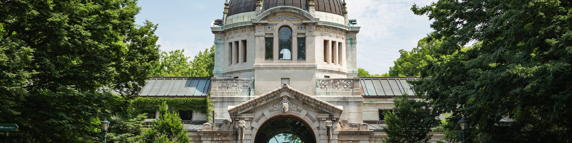Bronx Zoo featuring heritage elements and a garden