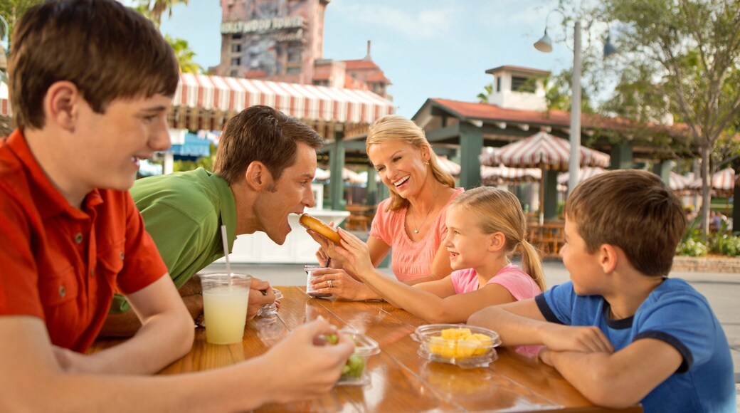Disney\'s Hollywood Studios® featuring outdoor eating as well as a family