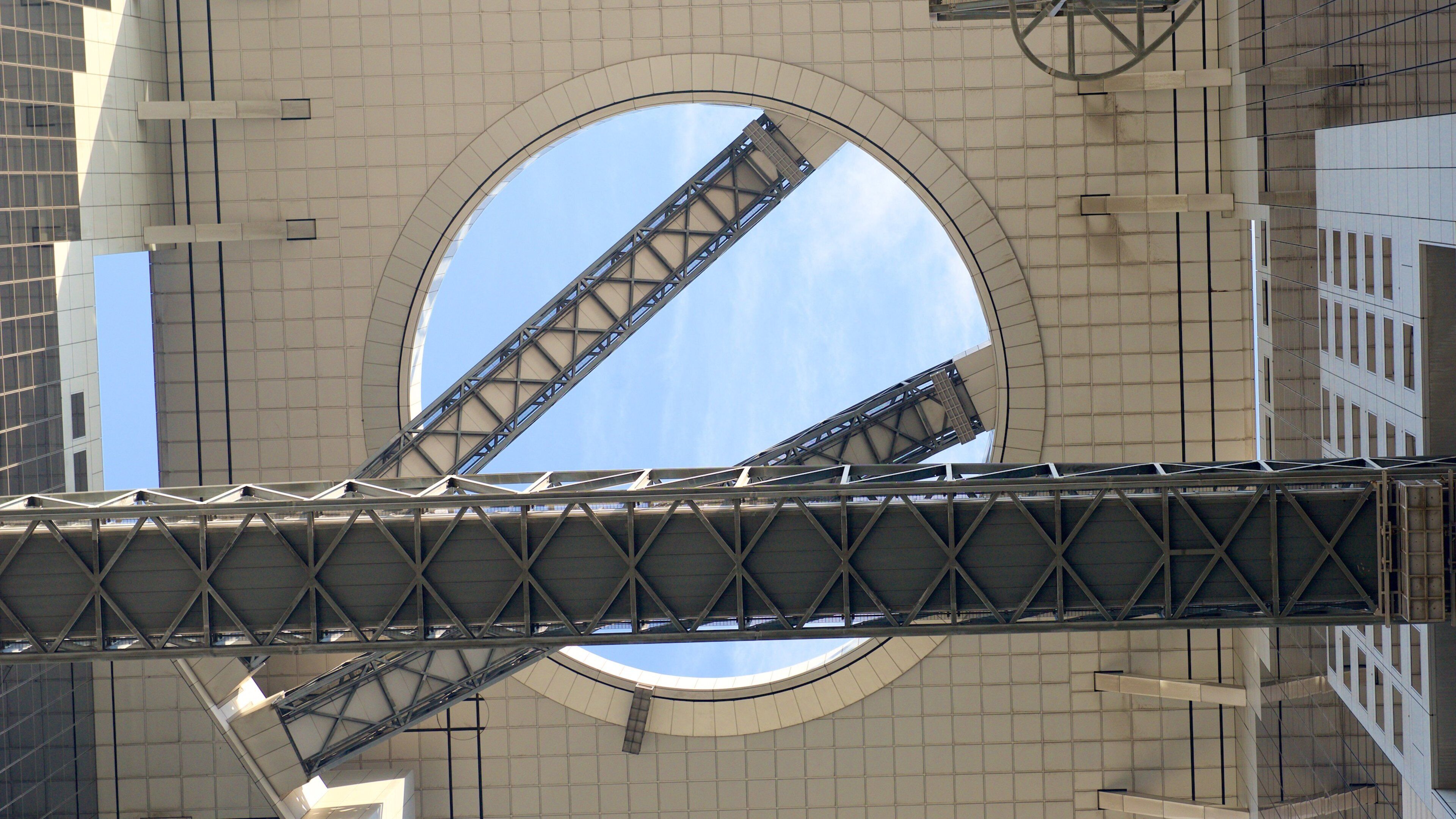 Nakatsu which includes interior views