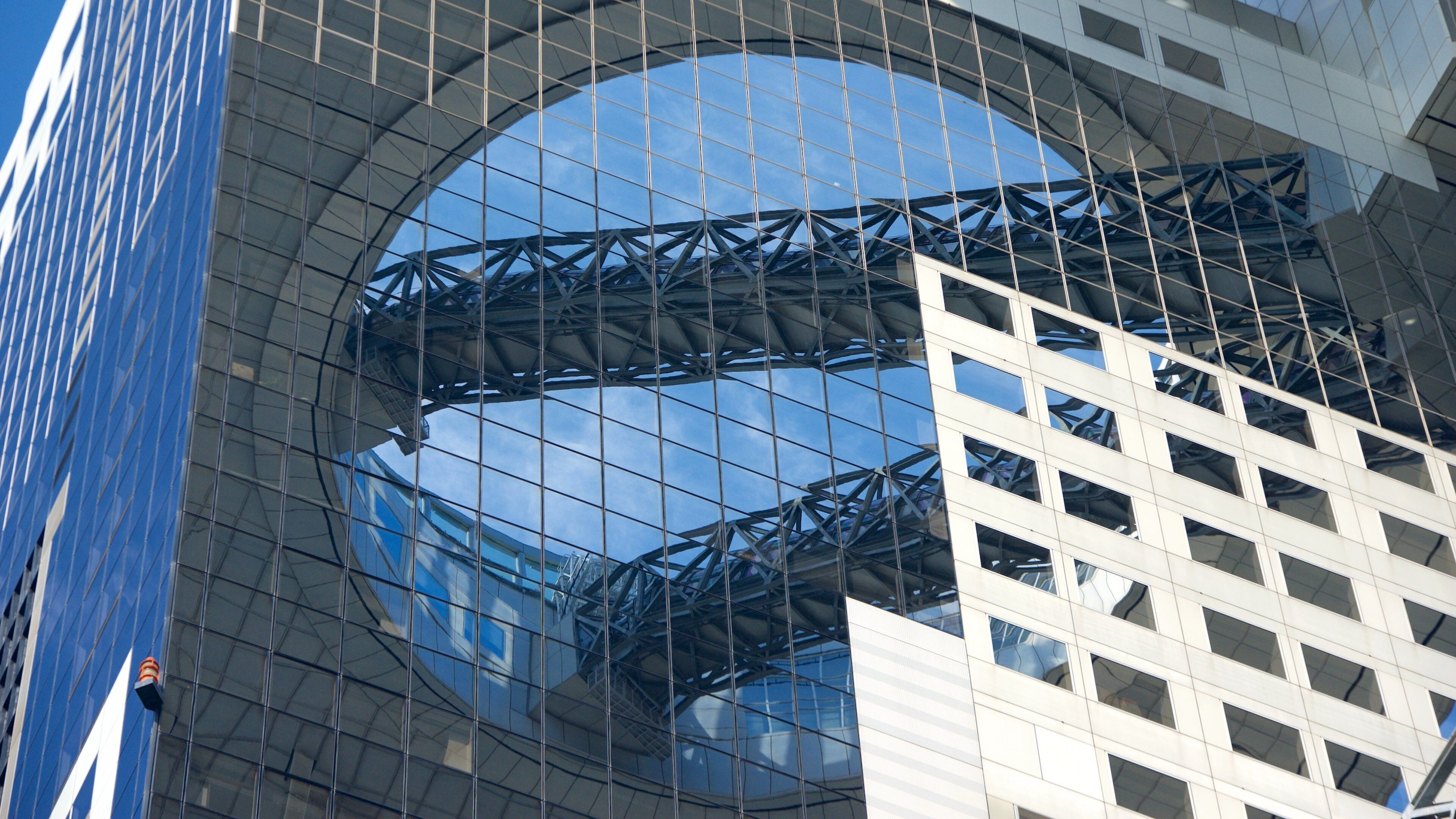 Umeda Sky Building which includes modern architecture and city views