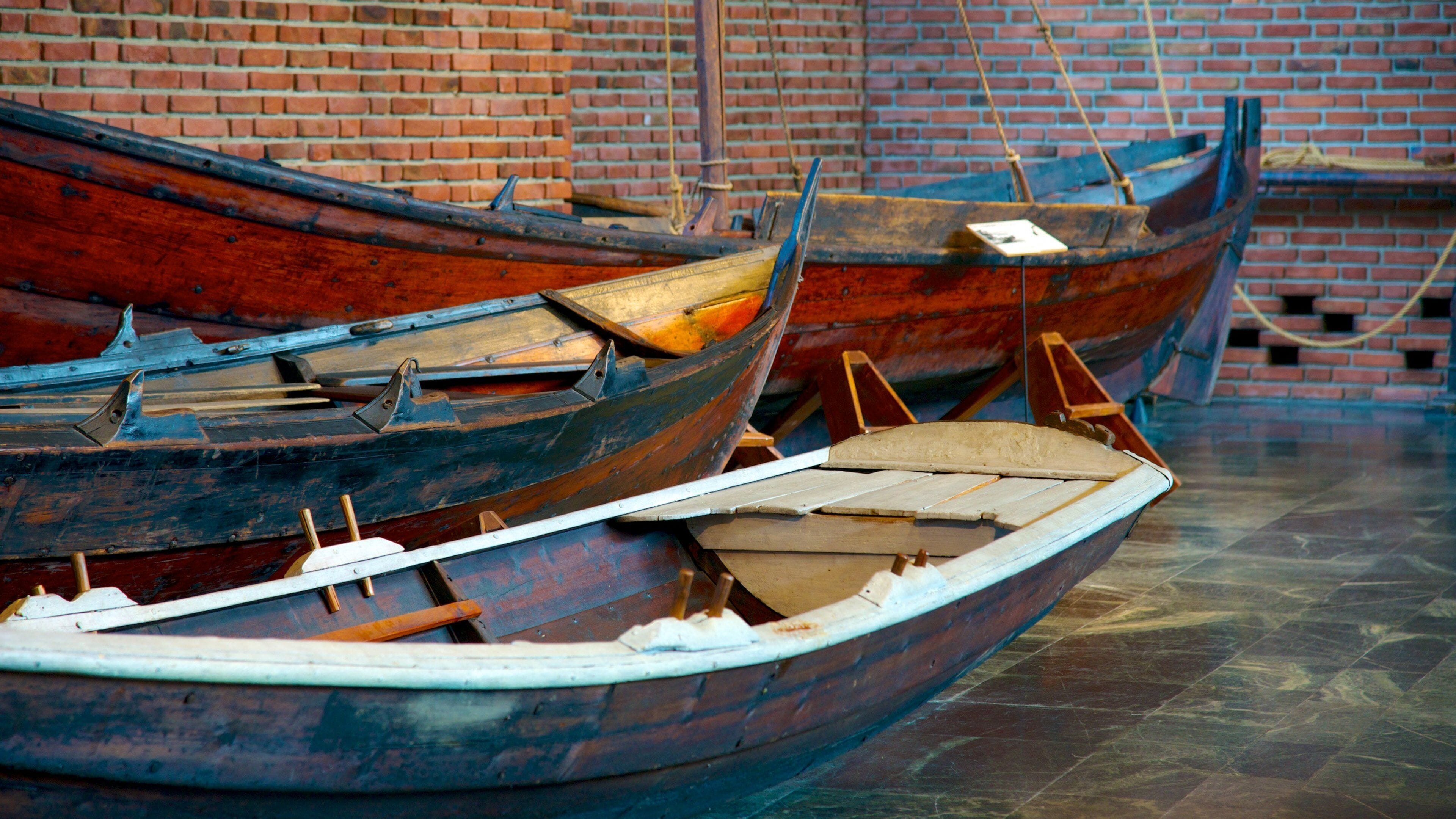 Museu Marítimo Norueguês que inclui vistas internas