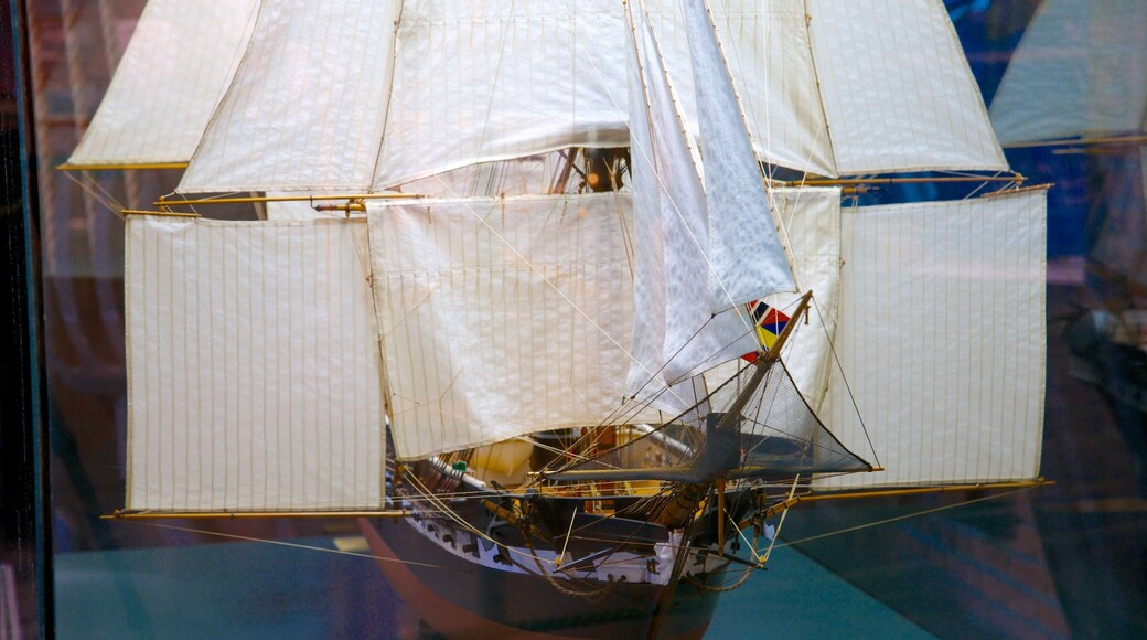 노르웨이 해양박물관 을 보여주는 실내 전경