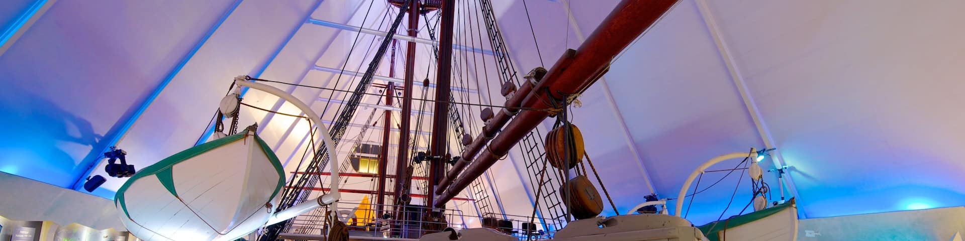 Musée Fram mettant en vedette vues intérieures