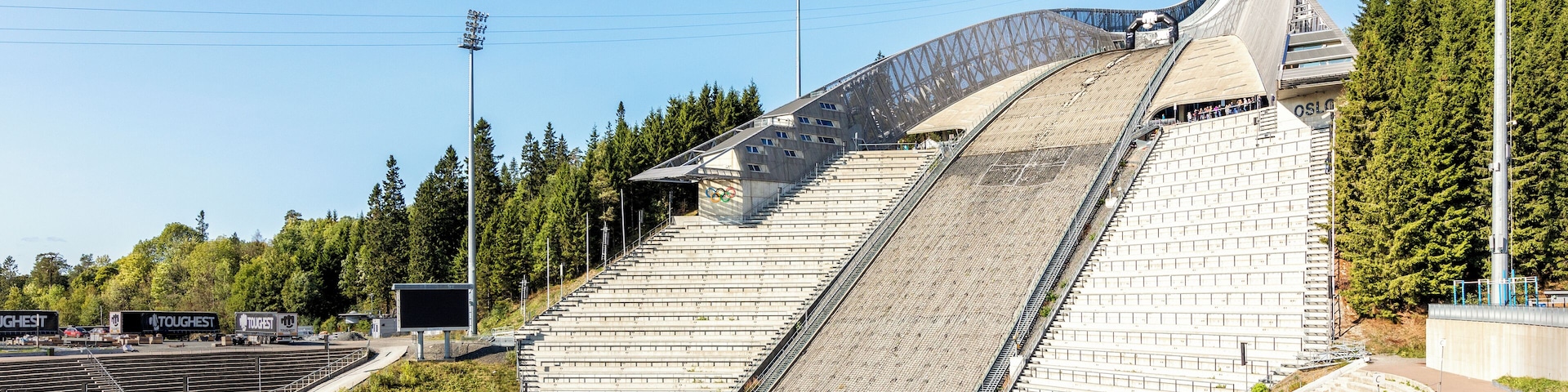 Oslo_HolmenkollenSkiJump_502185_02