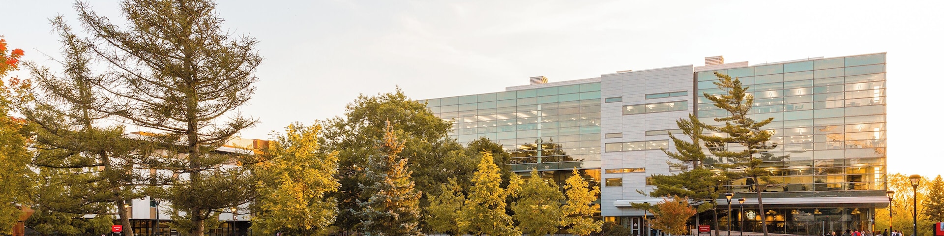 Ottawa_CarletonUniversity_502205_03