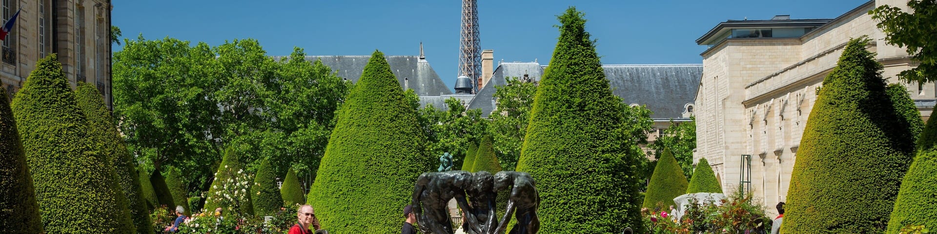 Rodin Museum showing a statue or sculpture, a park and outdoor art