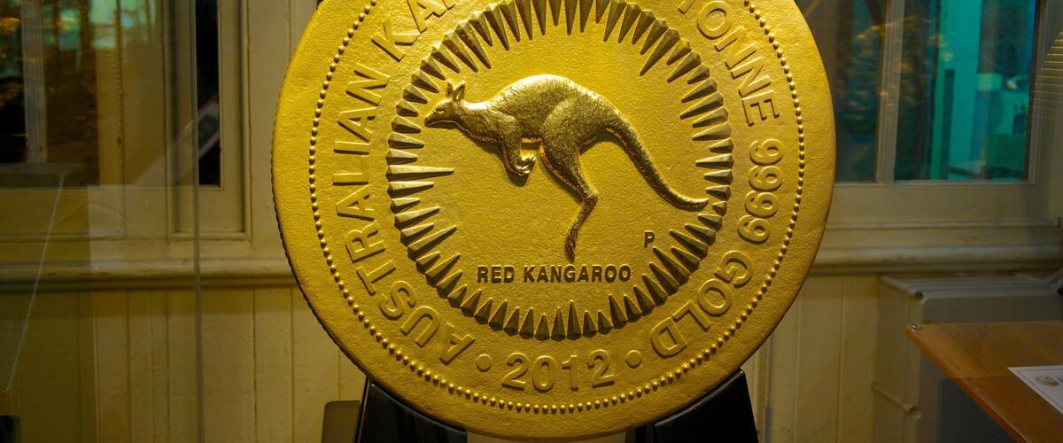 Perth Mint featuring signage and interior views