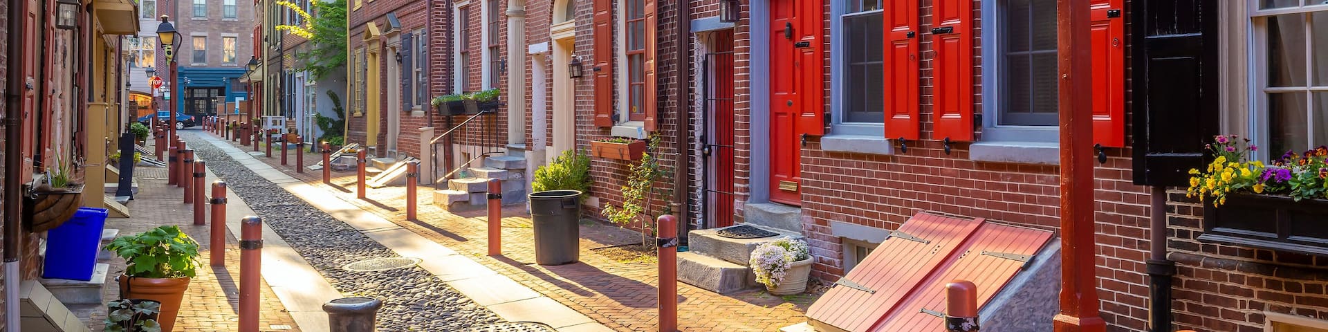 The historic old city in Philadelphia, Pennsylvania. Elfreth's Alley, referred to as the nation's oldest residential street