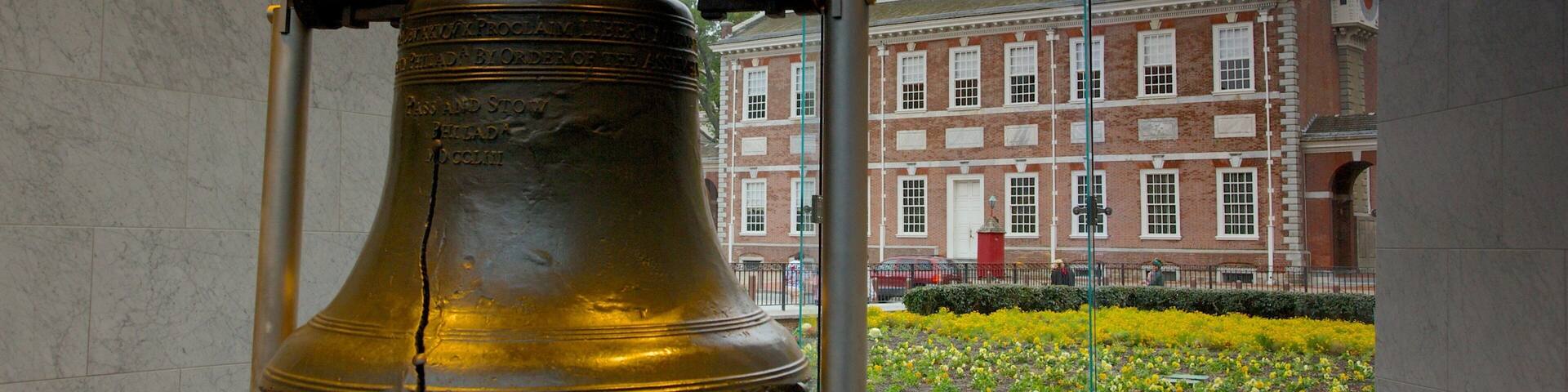 Liberty Bell Center som viser en by