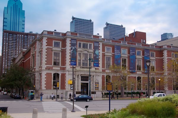Exploring the Academy of Natural Sciences in Philadelphia with urban skyline views