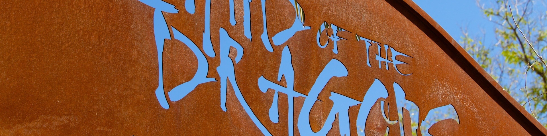 Phoenix Zoo which includes signage