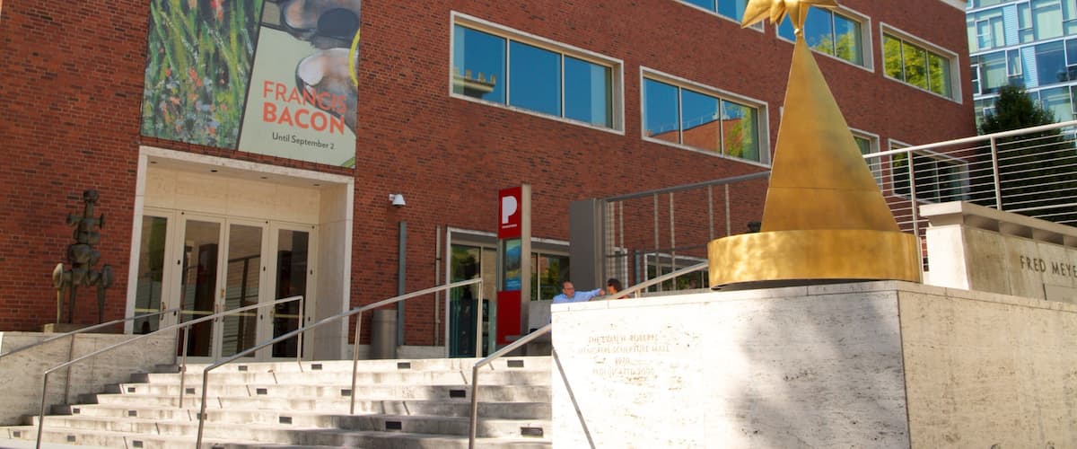 พิพิธภัณฑ์ศิลปะ Portland ซึ่งรวมถึง เมือง และ ศิลปะ