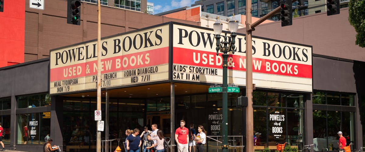Powell\'s City of Books featuring street scenes, signage and a city