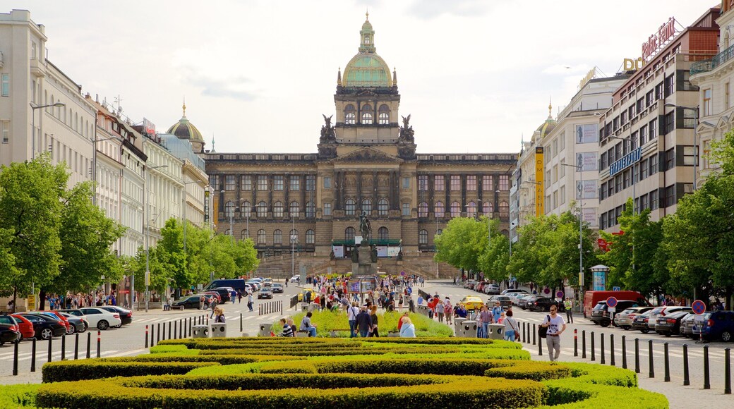 Nationalmuseum welches beinhaltet Geschichtliches, historische Architektur und Stadt