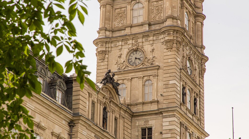Parliament Building featuring heritage architecture