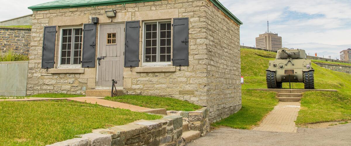 Citadelle of Quebec which includes heritage elements and military items