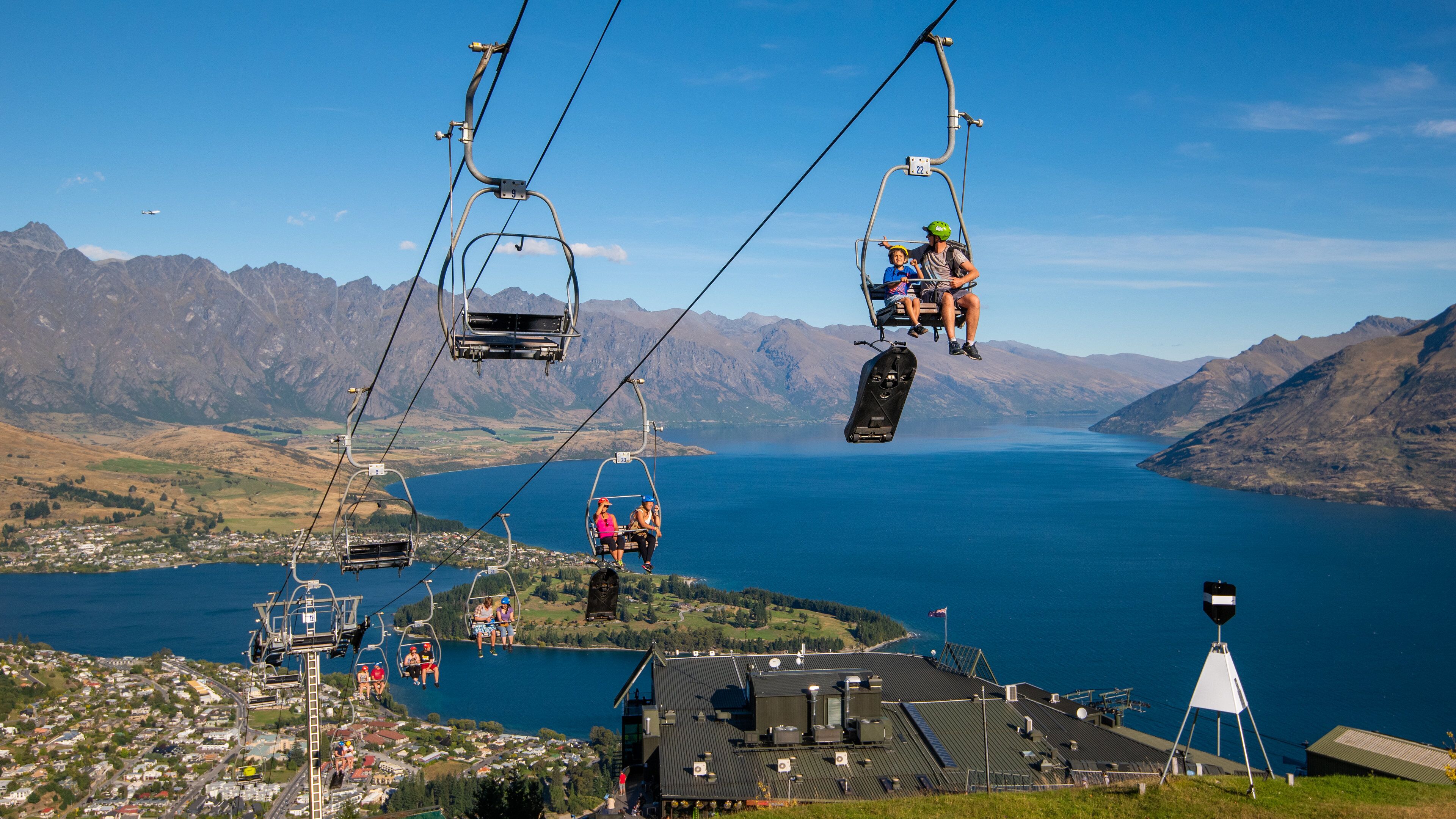 Skyline Queenstown which includes landscape views, a gondola and a lake or waterhole