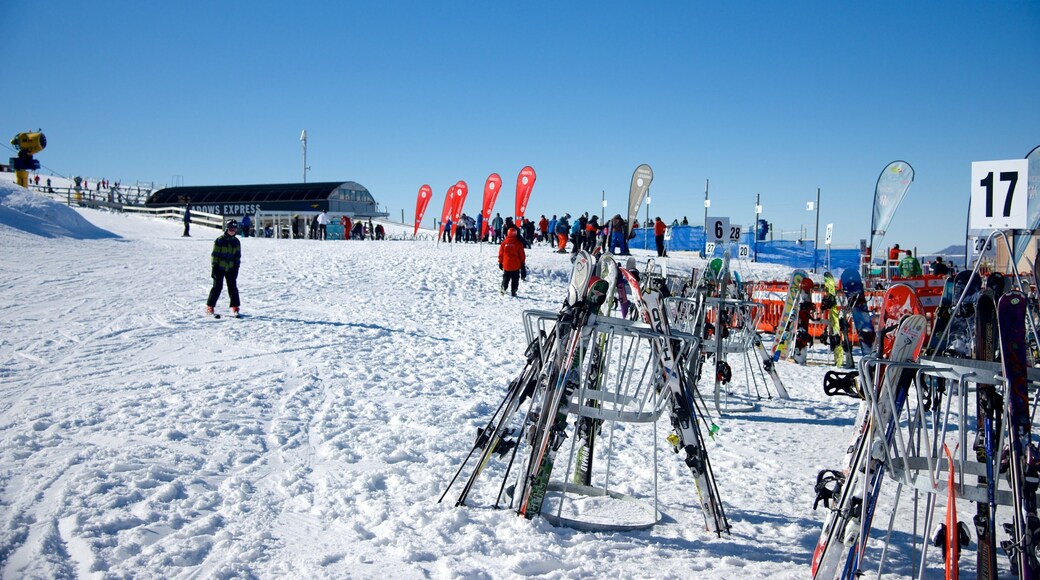 Coronet Peak Ski Area which includes snow
