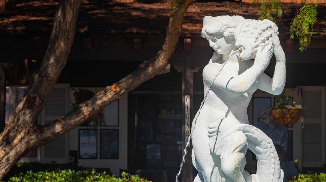 Seaport Village which includes a fountain