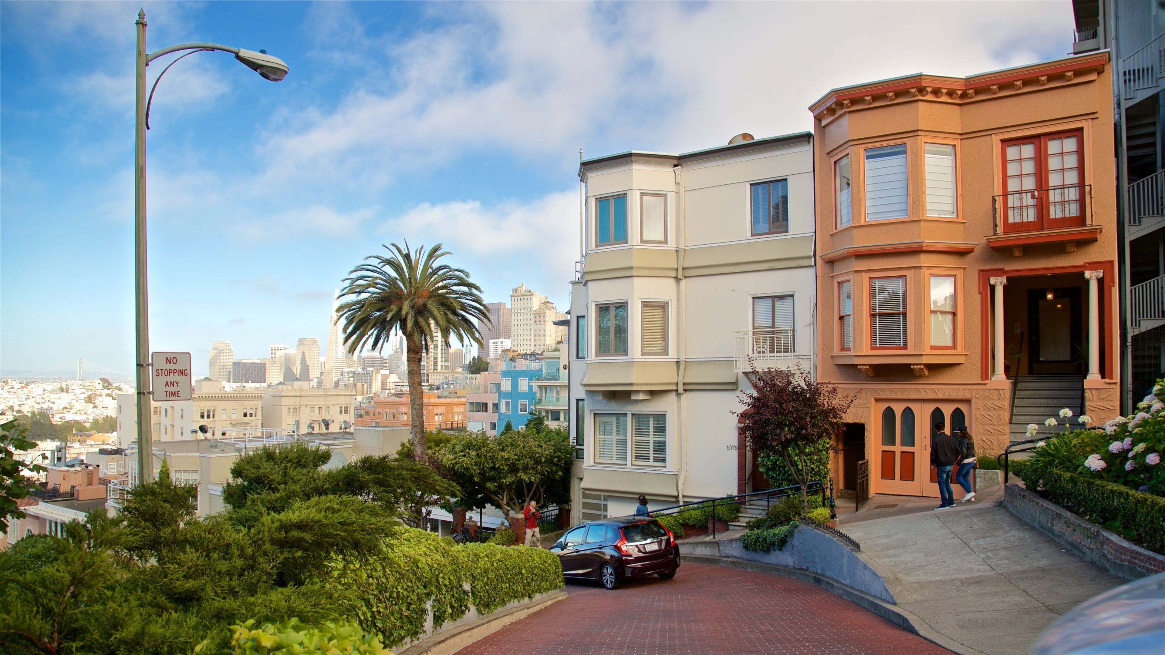 Lombard Street which includes a house