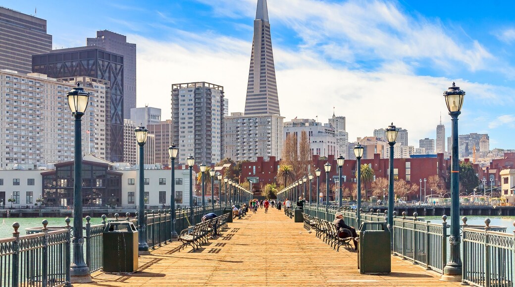 Downton San Francisco and and the Transamerica Pyramid from wooden Pier 7 on a foggy day