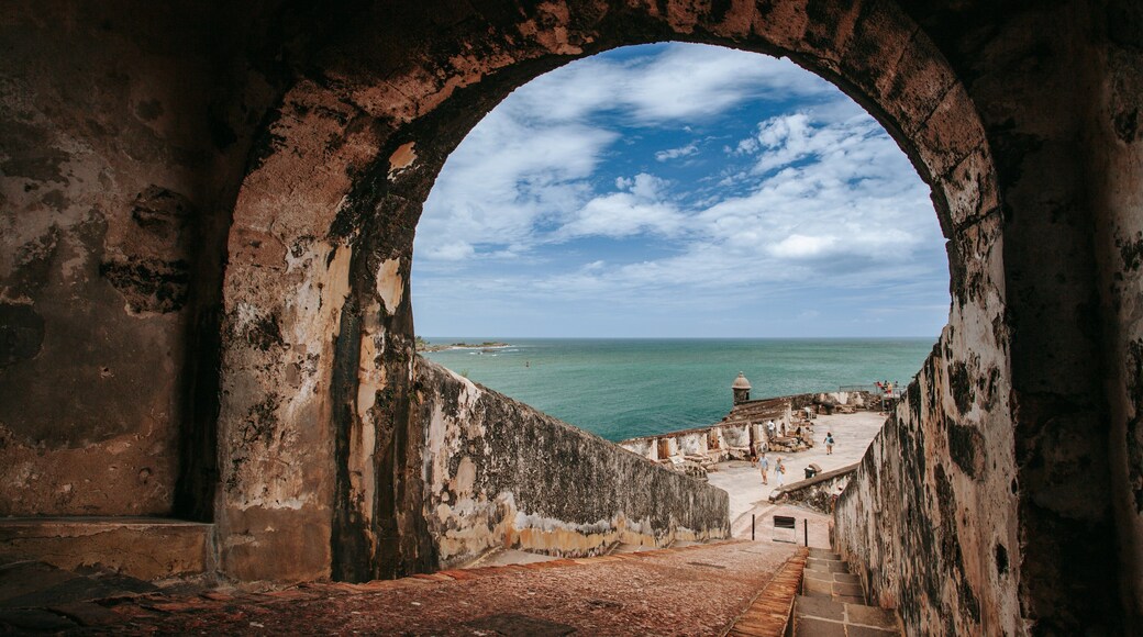 Castillo San Felipe del Morro which includes heritage elements and general coastal views