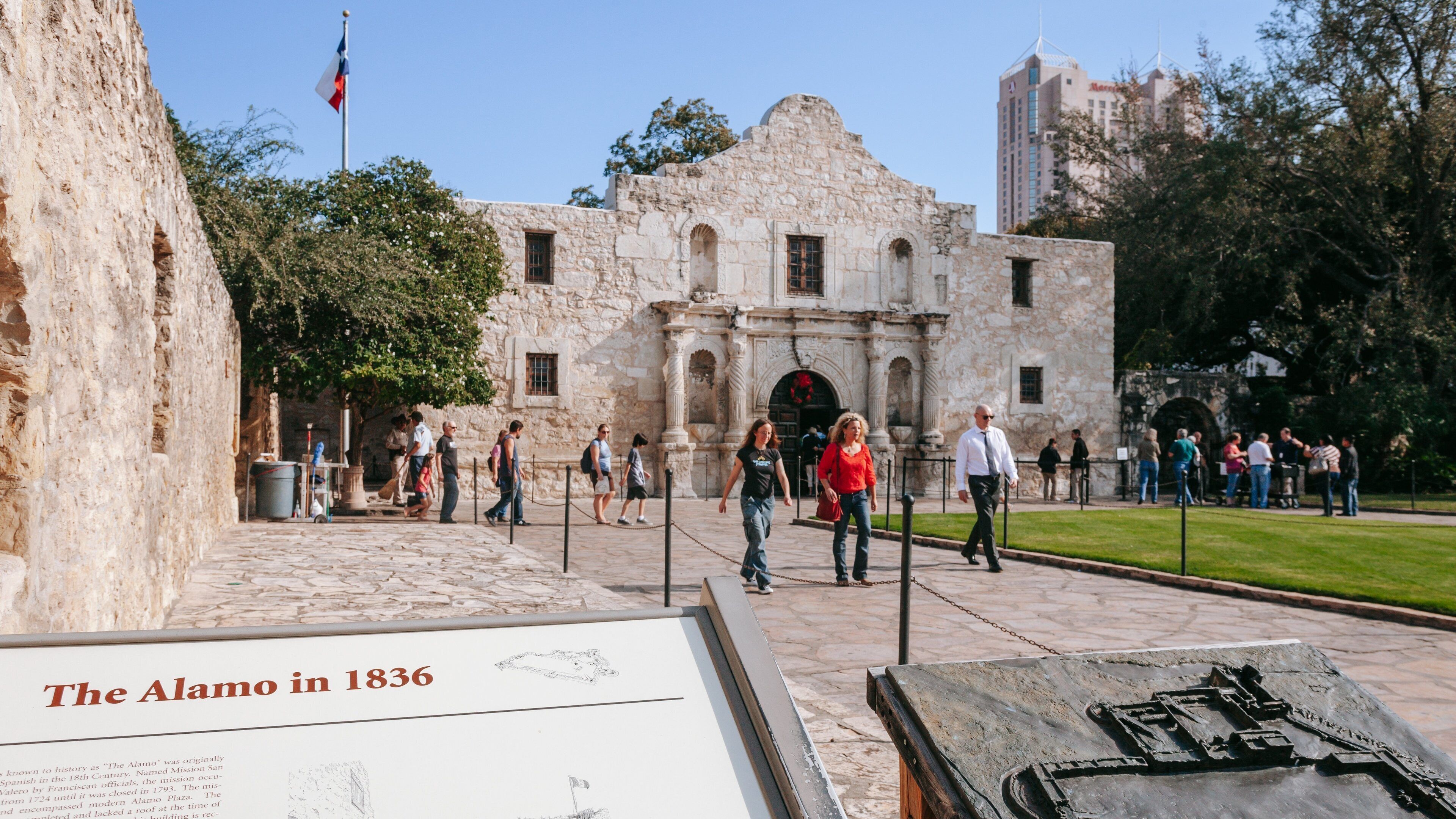 Alamo which includes signage and heritage architecture