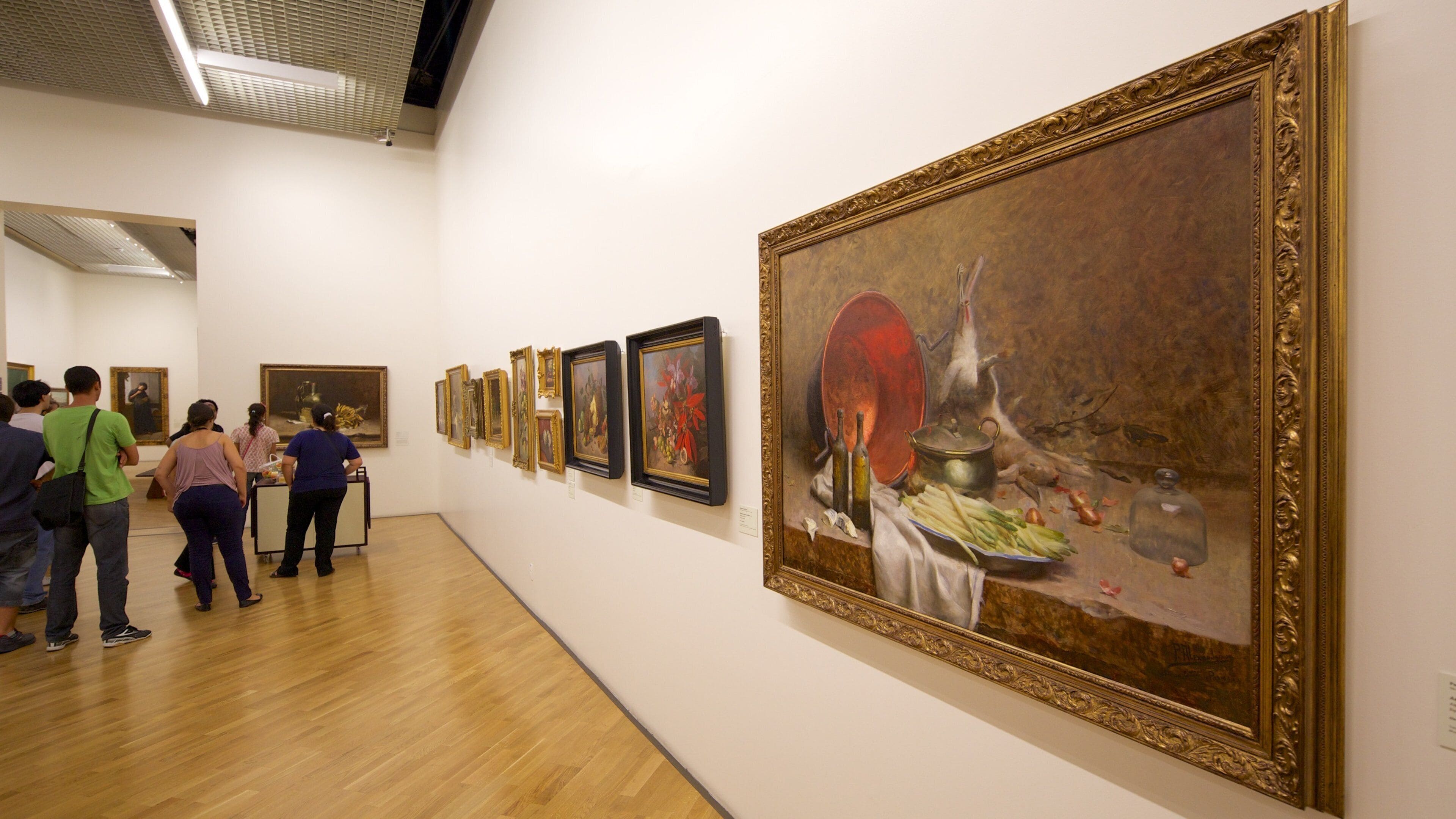 Pinacoteca do Estado which includes interior views and art